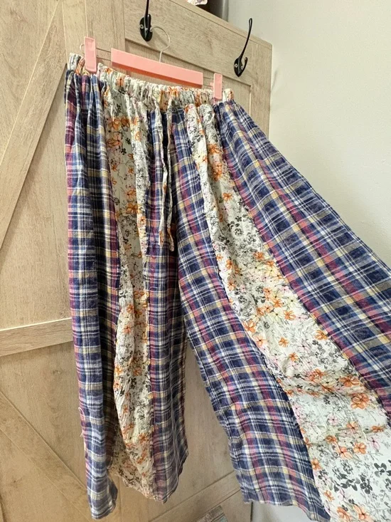 POL Patchwork Wide Leg Pants โ Size Small - Picture 3 of 6